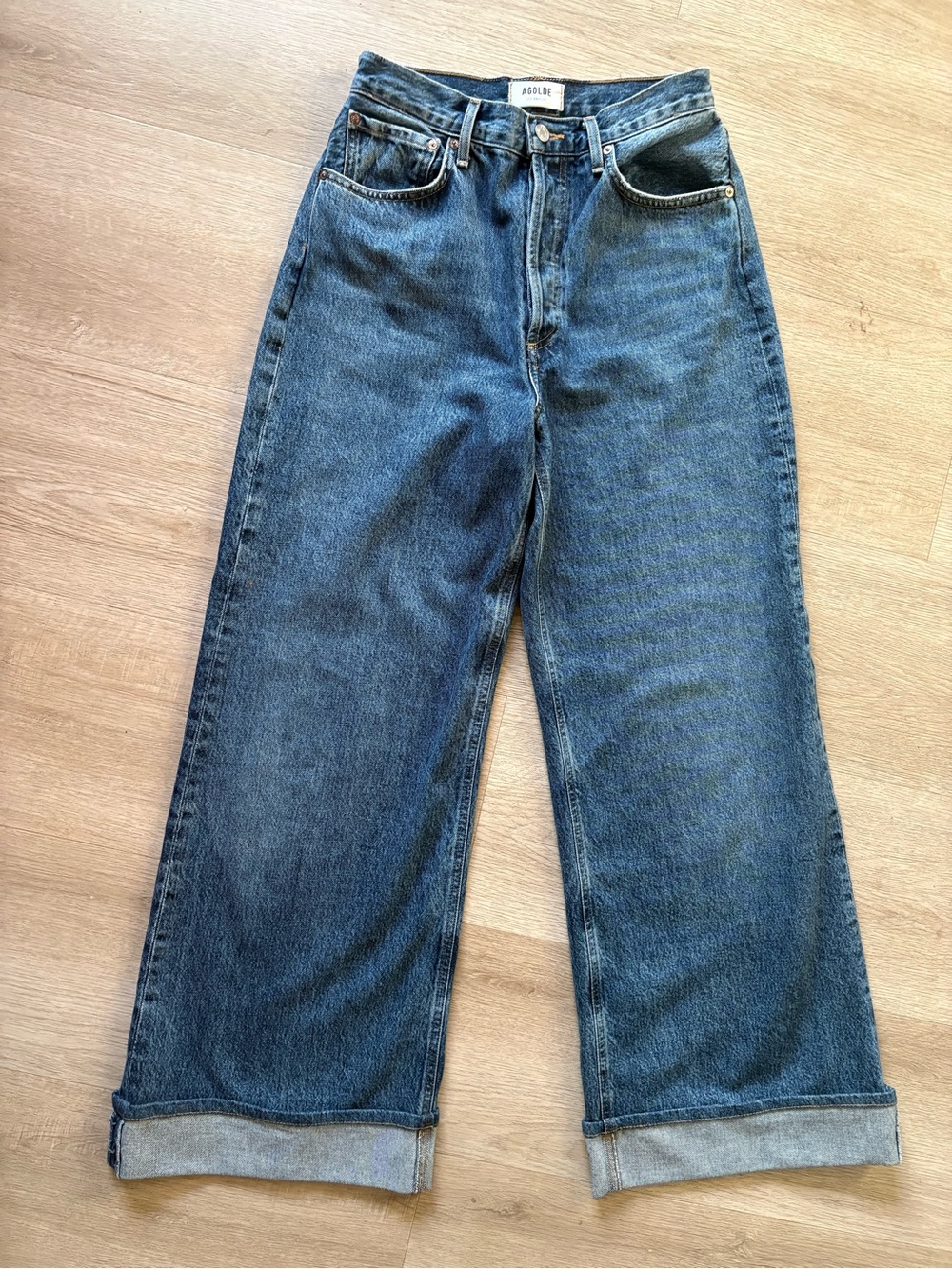 AGOLDE Dame High-Rise Wide-Leg Cuffed Jeans - Picture 5 of 9
